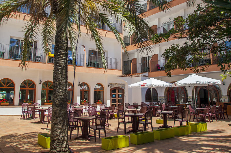 Hotel Comarruga Platja Exterior foto